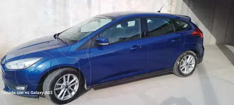 Ford Focus 5P 1.6L S usado (2017) color Azul precio $18.300.000