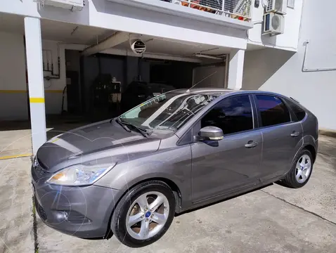 Ford Focus 5P 1.6L Style usado (2012) color Gris precio $13.000.000