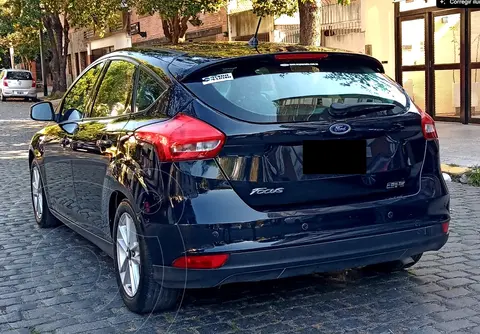 Ford Focus 5P 1.6L S usado (2016) color Negro precio $15.900.000