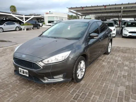 Ford Focus FOCUS L/14 2.0 4 P SE usado (2015) color Gris Oscuro precio $4.700.000