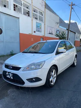 Ford Focus 5P 1.6L Trend usado (2013) color Blanco precio u$s10.000