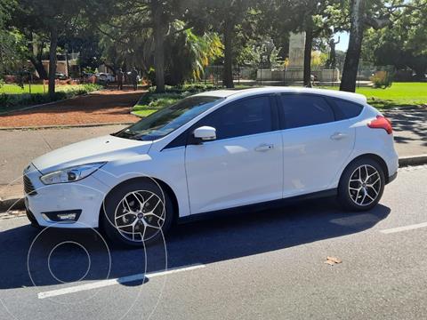 Ford Focus 5P 2.0L Titanium Aut usado (2016) color Blanco Oxford precio $1.950.000