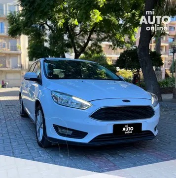 Ford Focus FOCUS L/16 1.6 5 P S usado (2018) color Blanco precio $5.500.000