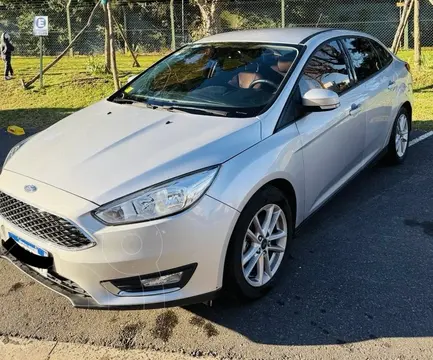 Ford Focus 5P 2.0L SE usado (2018) color Celeste precio u$s17.200