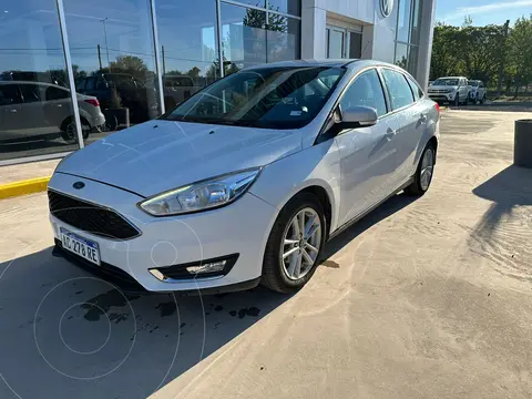 Ford Focus FOCUS L/16 2.0 4 P SE usado (2018) color Blanco precio $18.500.000