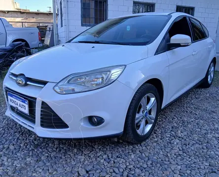 Ford Focus FOCUS L/14 1.6 5 P S usado (2015) color Blanco precio $15.000.000