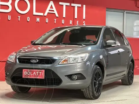 Ford Focus FOCUS L/08 1.6 5 P TREND usado (2013) color Gris Oscuro precio $13.500.000