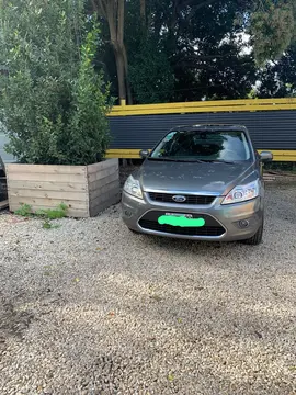 Ford Focus 5P 2.0L Ghia usado (2013) color Gris precio u$s12.000