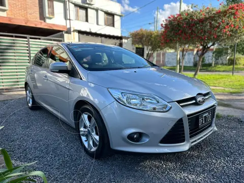 Ford Focus 5P 1.6L S usado (2014) color Plata precio u$s12.000