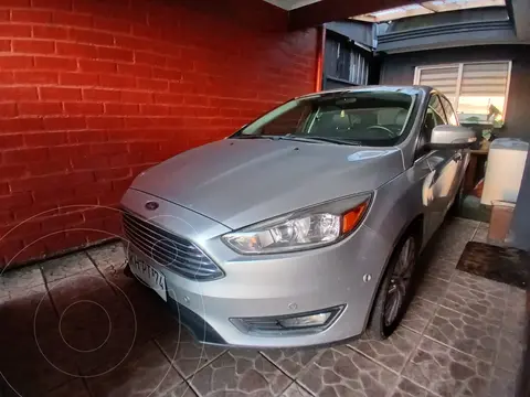 Ford Focus 2.0L Titanium Aut usado (2018) color Plata precio $10.200.000