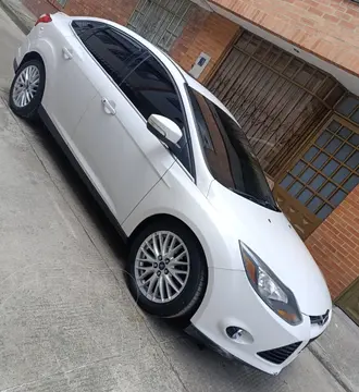 Ford Focus 2.0L Titanium Aut usado (2013) color Blanco precio $30.000.000