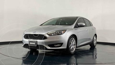 foto Ford Focus SE Luxury Aut usado (2016) color Plata precio $217,999