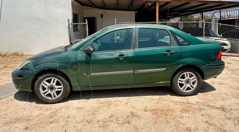 Ford Focus LX usado (2000) color Verde precio $15,000