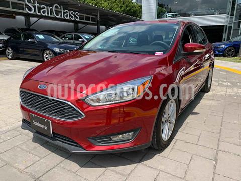foto Ford Focus SE Aut usado (2017) color Vino Tinto precio $235,000