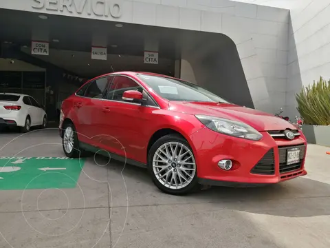 Ford Focus Titanium Aut usado (2014) color Rojo precio $171,800