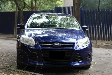 Ford Focus Ambiente Aut usado (2014) color Azul Prusia precio $155,000