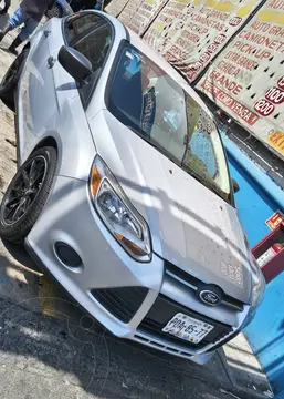 Ford Focus SE Aut usado (2013) color Gris Plata  precio $93,000