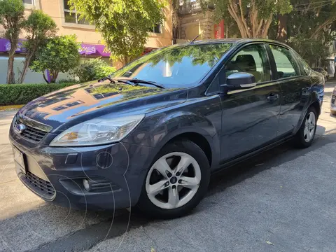 Ford Focus Ambiente Aut usado (2011) color Gris precio $114,900