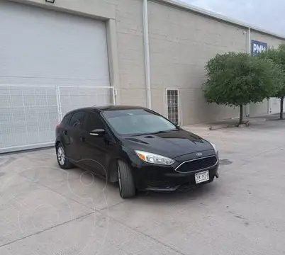 Ford Focus SE Aut usado (2015) color Negro precio $80,000