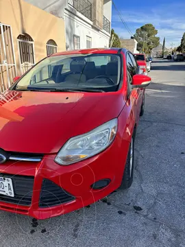 Ford Focus SE Aut usado (2013) color Rojo precio $85,000