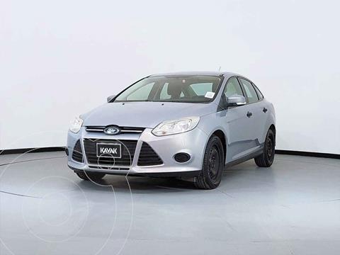 Ford Focus Ambiente usado (2014) color Plata precio $145,999