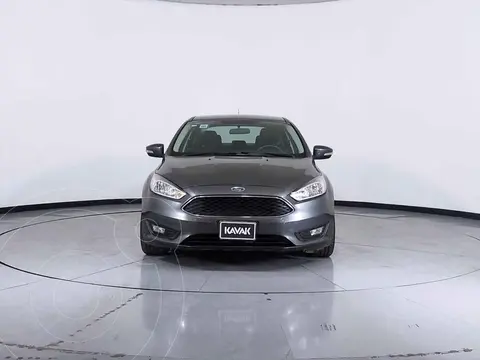 Ford Focus SE Aut usado (2015) color Negro precio $210,999