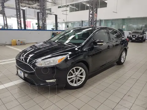 Ford Focus SE Aut usado (2015) color Negro financiado en mensualidades(enganche $58,500)