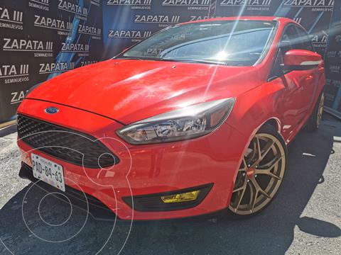 foto Ford Focus SE Aut usado (2016) color Rojo Racing precio $210,000