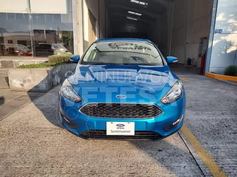 Ford Focus SE Appearance Aut usado (2015) color Azul Brillante precio $209,000