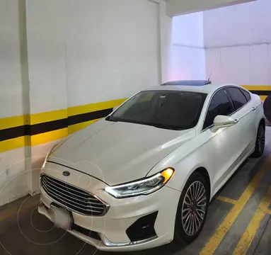 Ford Fusion SEL usado (2019) color Blanco precio $365,000
