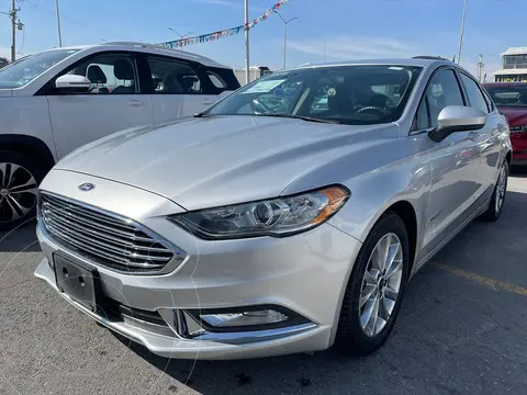 Ford Fusion SE HIBRIDO usado (2017) color Plata Estelar precio $238,000