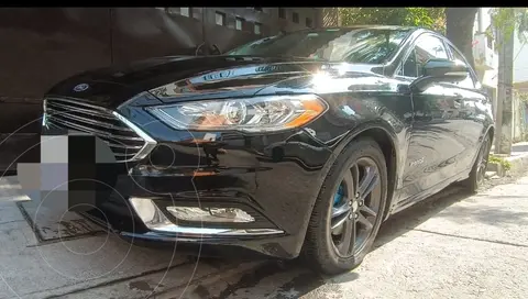Ford Fusion SE LUX Hibrido usado (2018) color Negro Profundo precio $305,000