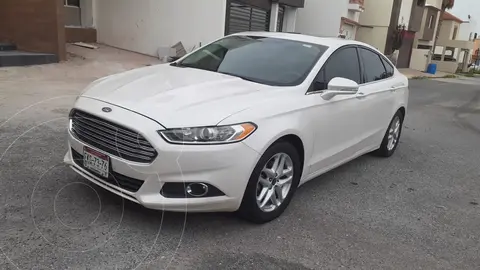 Ford Fusion SE Advance Nav usado (2014) color Blanco Oxford precio $195,000