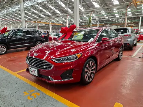 Ford Fusion SEL usado (2019) color Rojo Rubi financiado en mensualidades(enganche $73,000 mensualidades desde $6,600)