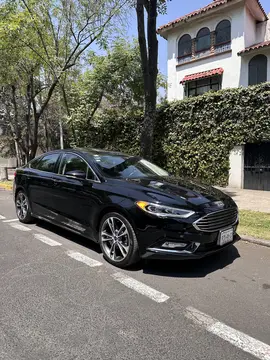 Ford Fusion Titanium usado (2018) color Negro Profundo precio $300,000