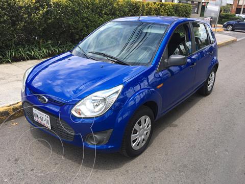 foto Ford Ikon Ambiente Ac usado (2015) color Azul precio $105,000