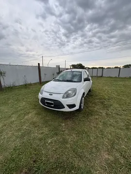 Ford Ka 1.0L Fly Plus usado (2012) color Blanco precio $9.500.000