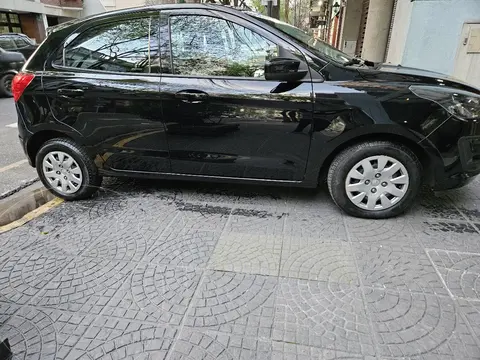 Ford Ka 1.5L SE usado (2020) color Negro precio $15.600.000