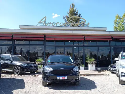 Ford Ka KA 1.5 SEL usado (2017) color Negro precio $16.500.000