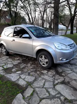 Ford Ka 1.0L Viral usado (2008) color Gris precio $8.000.000