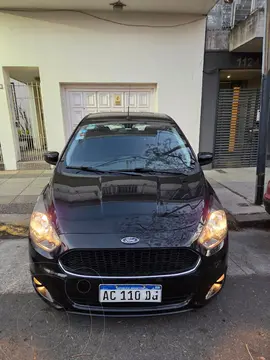Ford Ka 1.5L SEL usado (2017) color Negro precio u$s13.900