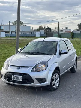 Ford Ka 1.6L Pulse usado (2013) color Gris precio $10.800.000