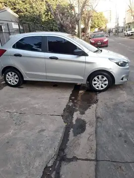 Ford Ka 1.5L S usado (2016) color Gris financiado en cuotas(anticipo $2.990.000 cuotas desde $200.000)