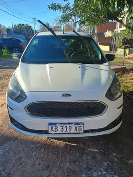 Ford Ka 1.5L S usado (2017) color Blanco precio u$s12.000