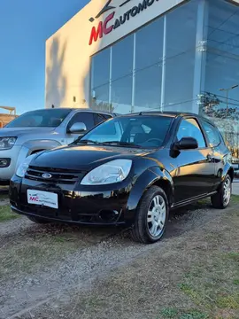 Ford Ka KA 1.0 FLY VIRAL usado (2008) color Negro precio $8.300.000