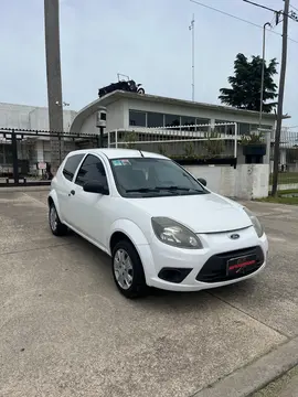 Ford Ka 1.0L Fly usado (2011) color Blanco precio $8.200.000