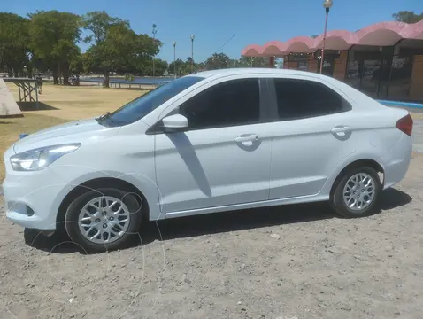 Ford Ka 1.5L SE usado (2017) color Blanco precio u$s13.000