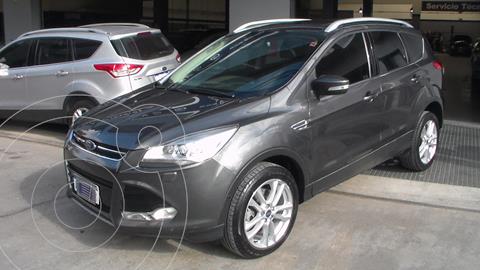 Ford Kuga 2.0L Titanium 4x4 usado (2016) color Gris precio $3.399.900