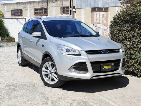 Ford Kuga Titanium 1.6T Aut 4x4 usado (2013) color Plata financiado en cuotas(anticipo $12.000.000)