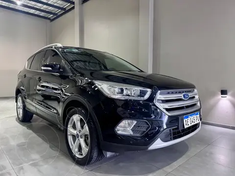 Ford Kuga 2.0L Titanium 4x4 usado (2020) color Negro Pantera precio $32.500.000